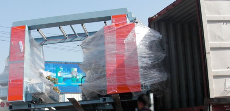 آلة طباعة فلكسوغرافية بستة ألوان